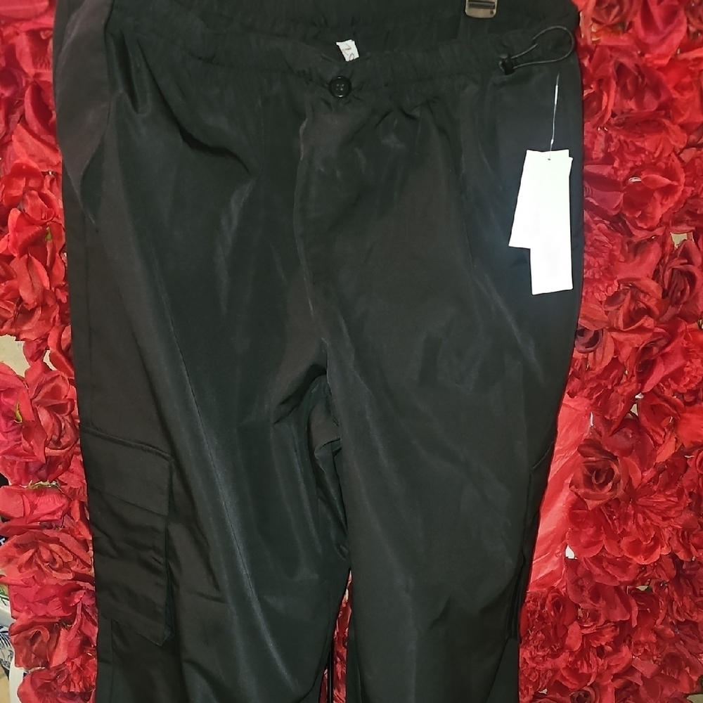 Zoe & Phoebe NWT Black Cargo Nylon Feel Active Wide Leg Pants Size Xlarge